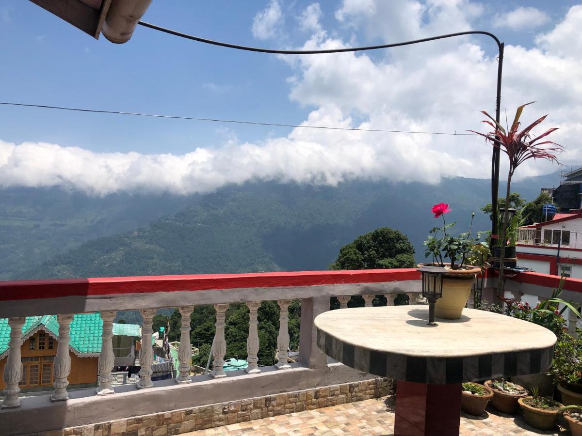 Raibas Homestay Darjeeling  Exterior photo